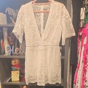 Elegant White Lace Dress